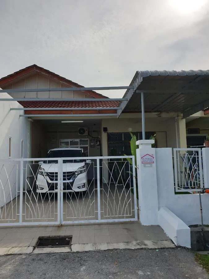 Casa vacanze Teratak Mini Pool Homestay Melaka