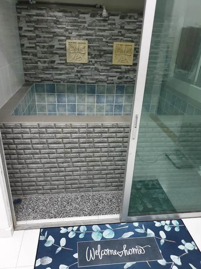 Teratak Mini Pool Homestay Melaka 0*, Malacca Malesia